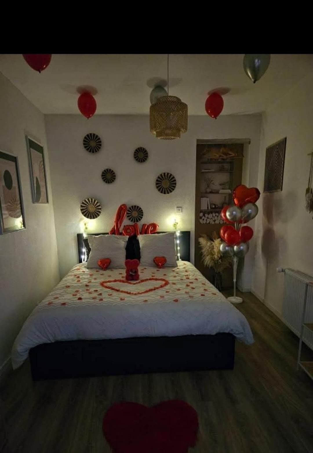 A&M Games And Spa Charleville-Mézières Kültér fotó